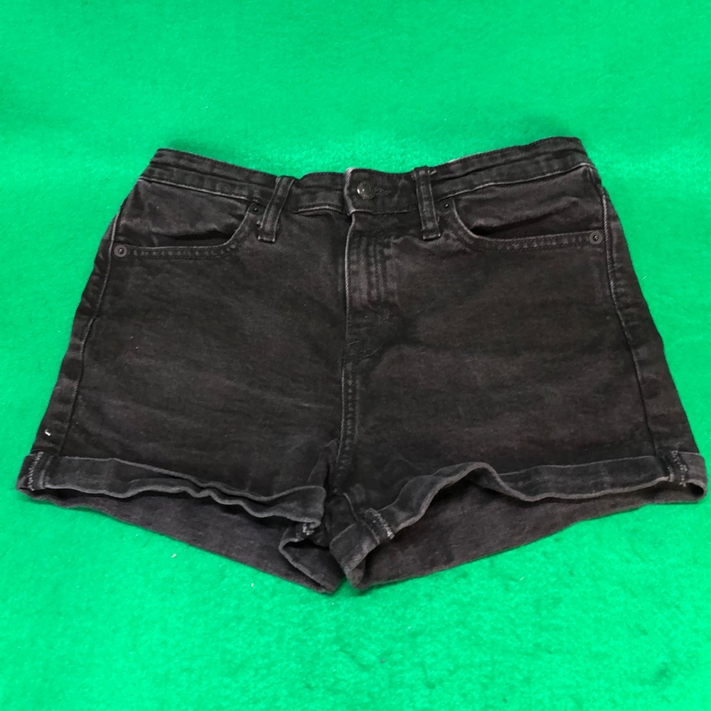 Wild Fable High Rise Shorts Women’s Size 6